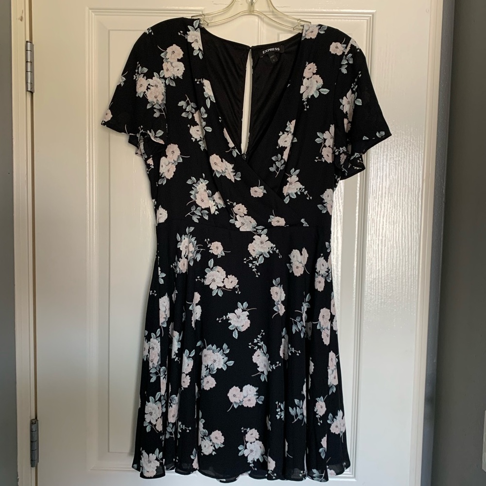 Express Black Floral Dress